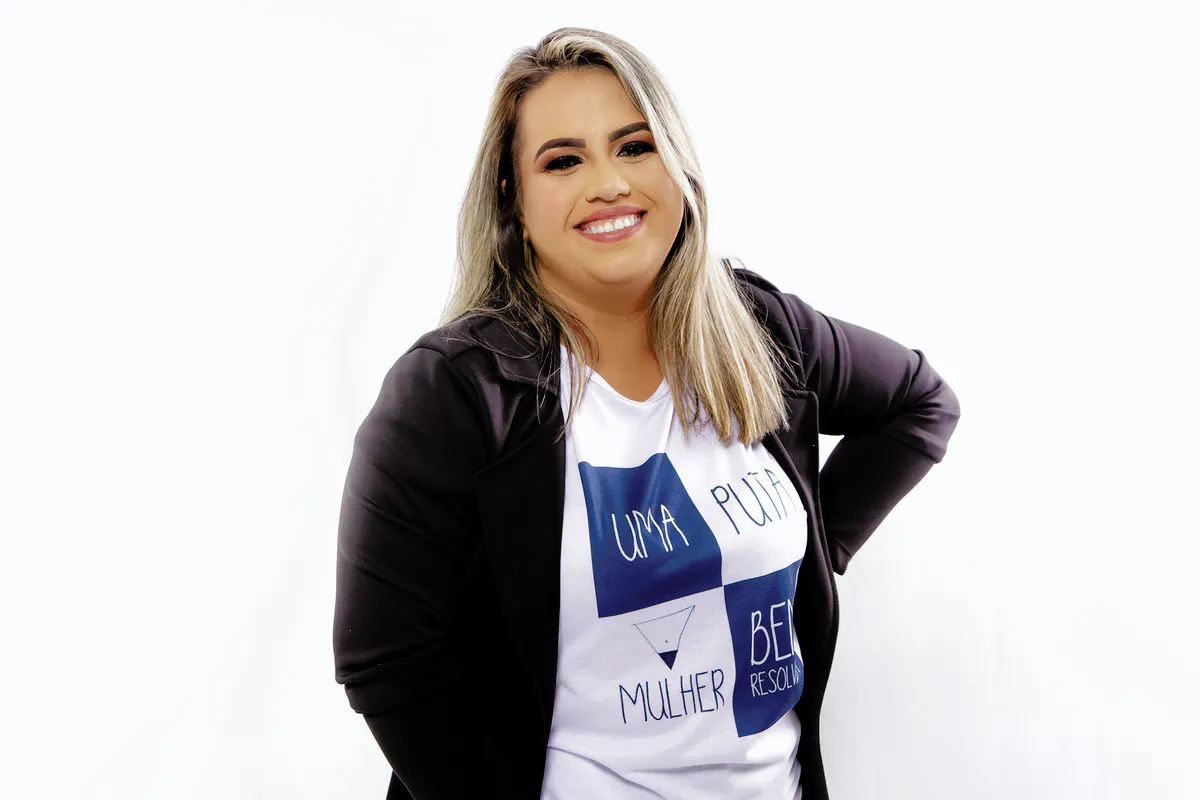 Ensaio Corporativo - Laru — capa